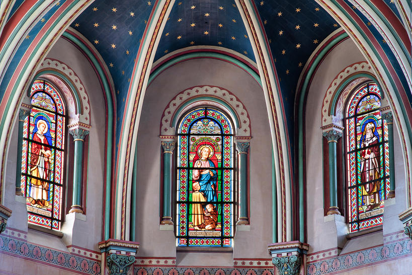 © Ville de Saint-Cloud – Musée des Avelines / G. Plagnol Détail du Choeur de l'église restauré