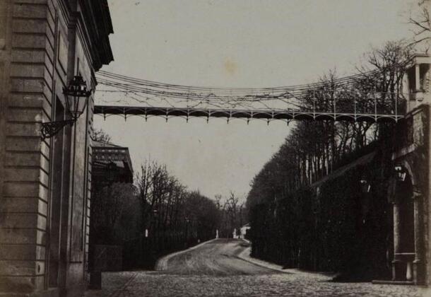 Passerelle du palais